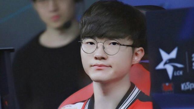 B8 在 StarLadder Budapest Major 2025 第三阶段中获得一个名额，而 TyLoo 被淘汰出局